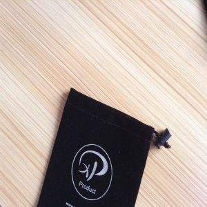 Silk Screen Printing Logo Drawstring Portable Velvet Jewelry Pouch