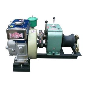 Buy cheap Heavy Lifting 3T Cable Winch Puller , Nimble Operation Gas Powered Winch from wholesalers