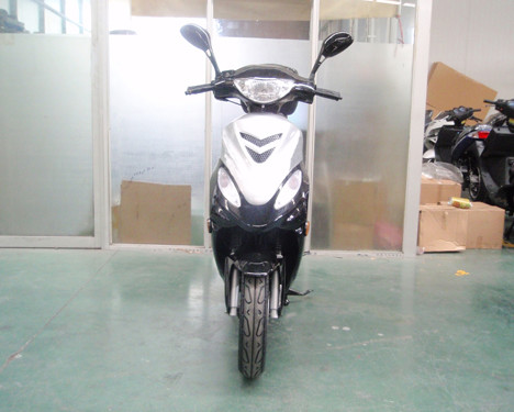 Buy cheap 2 Stroke 50cc Mini Scooter Max Speed 65 Km / H With 3.5 - 10" Iron Rim from wholesalers