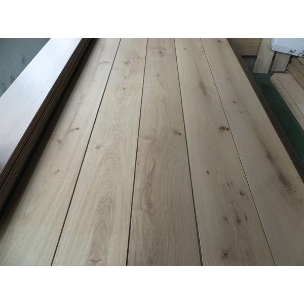 Quality Character Oak Engineered Wood flooring with invisible lacquer finishing for sale