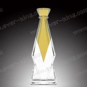 Buy cheap 500mL Empty Glass Liquor Bottles , 570g Fancy Vodka Bottles from wholesalers