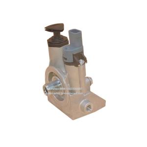 Buy cheap Filter head equivalent to FS19732 For Truck Engine from wholesalers