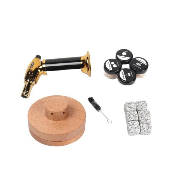 Quality Cocktail Smoker Kit with Torch Drink Whiskey Bourbon Smoker Infuser Kit with 4 Flavors Wood Chips Old Fashioned Kit for Men for sale