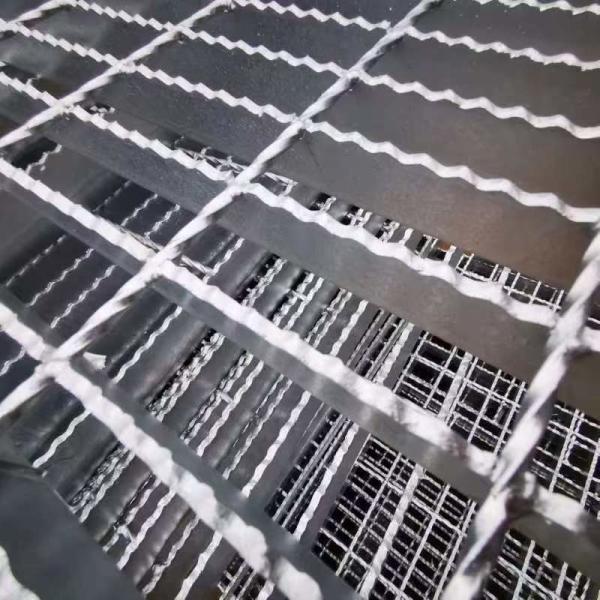 Quality Modern Hot Galvanized Steel Flat Bar Grating Welded Floor Decking For Industrial Environment for sale