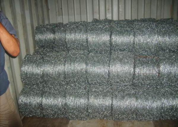 Low Carbon Steel 7.5cm SWG18 Coiled Barbed Wires