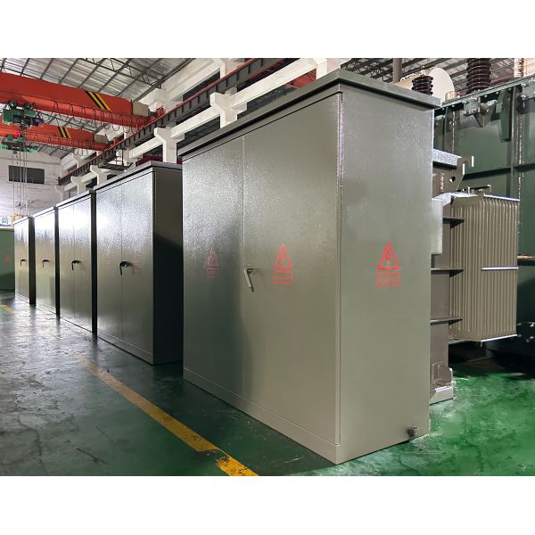 1500kVA three-phase pad mounted transformer exterior view