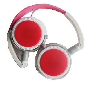 Buy cheap classic design	fashionable many color headphone with white point in ear cover and foldable headband from wholesalers