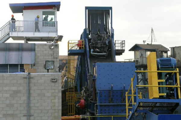 Buy cheap Energy Saving Scrap Metal Shredder Steel Shredder Machine Easy Maintenance from wholesalers