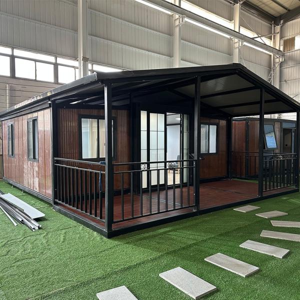 Buy cheap Good Customized Color Multi-function Modern Prefabricated Houses Containers Home Container House Extendable Mobile House from wholesalers