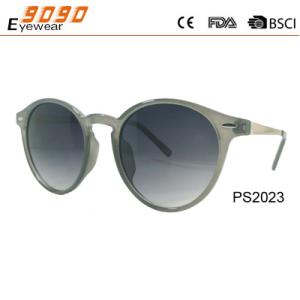 Buy cheap 2017 hot sale style plastic sunglasses with UV 400 protection lens ,made of plastic from wholesalers