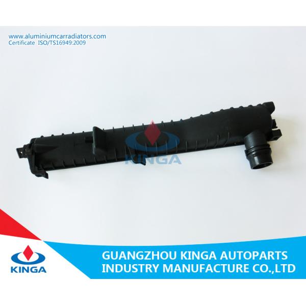 Quality Plastic BMW Car Radiator Tank 520 / 530 / 728 / 735I 98 - 00 MT 60*457.5mm for sale