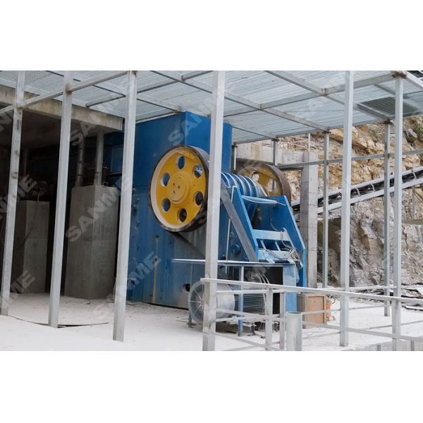 Quality Reasonable Jaw Crusher Machine , Quarry Jaw Crusher Robust Structure for sale