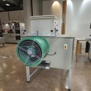 Buy cheap Dry Garlic Separating Machine Automatic Garlic Separating Machine Garlic Seed Clove Machine Garlic Sorting And Dividing Machine from wholesalers