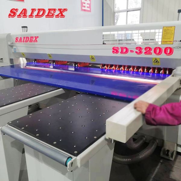 Quality Practical Industrial Computer Panel Saw , Programmable Computer Guided Saw Machine for sale