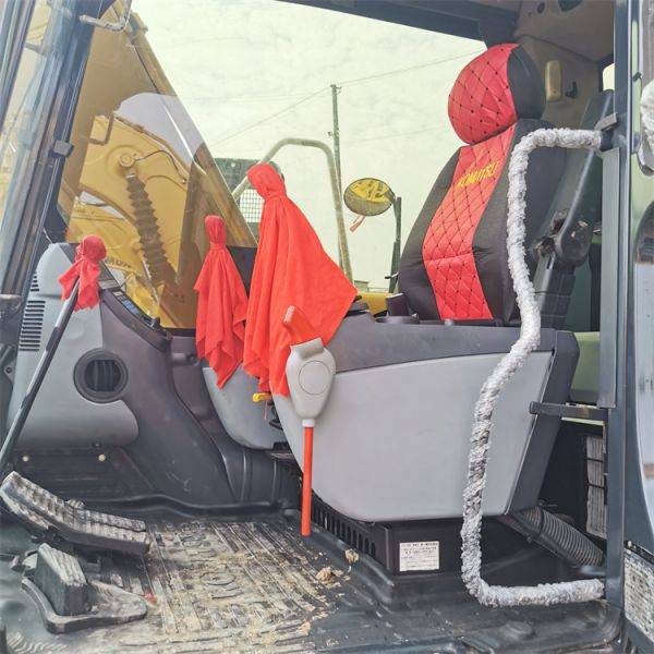 Good Condition 12 Ton Komatsu PC120-8 Used Excavator Made in Japan with Cummins Engine