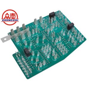 Electric Auto Power Distribution Box Vehicle Fuse Box Integrated Solutions