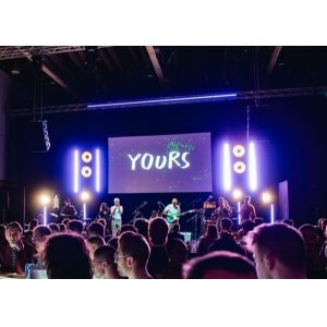 Buy cheap Waterproof Advertising LED Screens with 2mm Smd2727/2525/1921 and 320*160mm Module Size from wholesalers