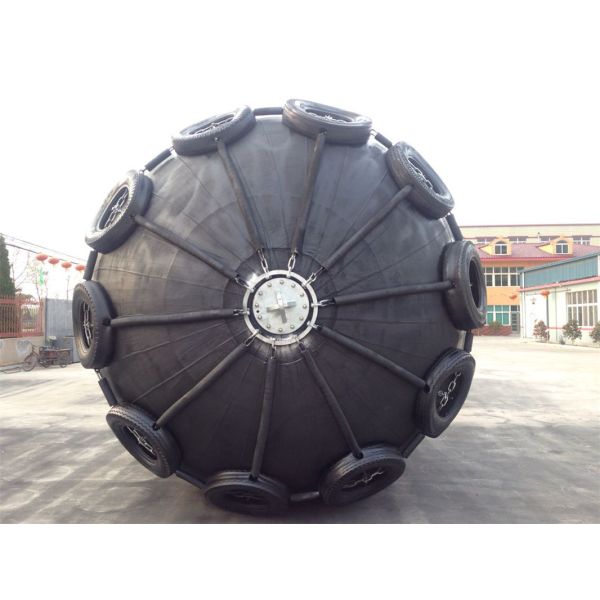 Quality Low Maintenance Pneumatic Boat Fenders For Versatile Applications for sale