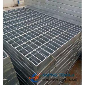 Buy cheap Welded Steel Grating: Flat Style Bar Grating; Serrated Bearing Bar Grating from wholesalers