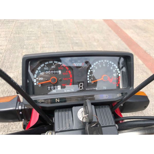 Motorized Cargo Tricycle Gasoline 3 Wheels Motorcycles with 151 200cc Displacement