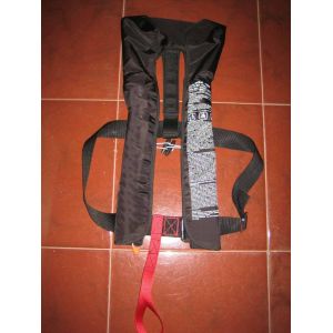 Buy cheap SOLAS Approved automatic/manual inflatable life jacket from wholesalers