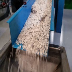 Buy cheap 8mm 100kg/H Pulverizer Milling Machine With Dust Collection Device from wholesalers