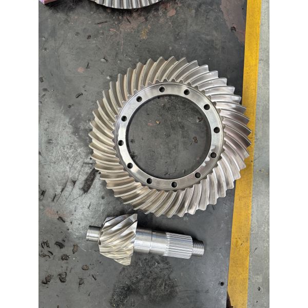 Quality Ruida High Precision Spiral Bevel Gear for Crusher Reducers for sale