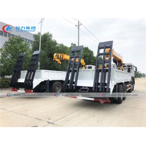 Buy cheap Sinotruk Howo XCMG 12 Tons Truck Mounted Telescopic Crane from wholesalers