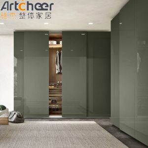 Buy cheap Customized Size Sliding Door Wardrobe in High Gloss Lacquer Finish with Mirror Effect from wholesalers
