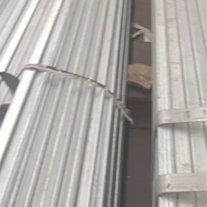 Buy cheap Galvanized Galvanized Rectangular Pipe With Small Flowers Surface Customization from wholesalers