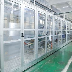 Advanced Full Servo Control CE Baby Diaper Making Machine with Sample to Be Sent