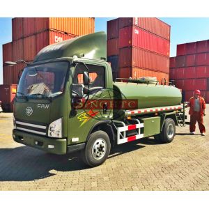 China 4,000 -6,000L 4x2 FAW water cart truck with sprinkling and spraying function on sale