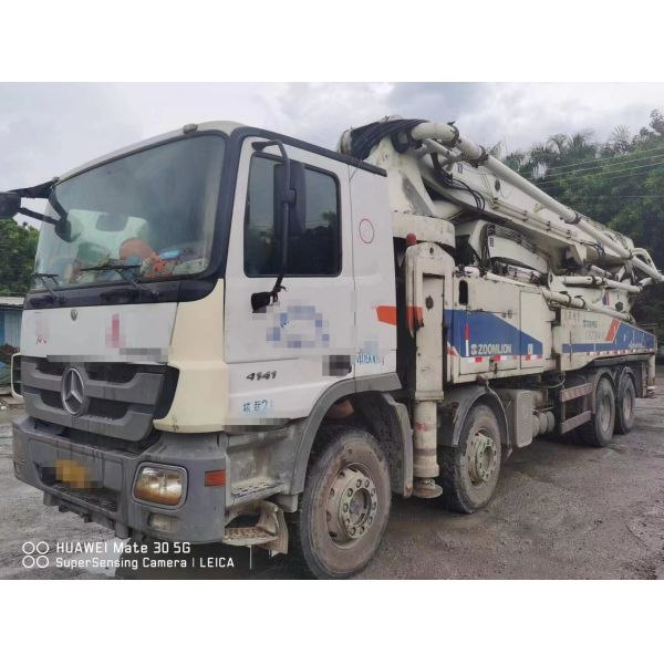 Quality 2011 ZLJ5419THB Used Concrete Pump Truck with 49m Boom Length and 180m 178 Productivity for sale