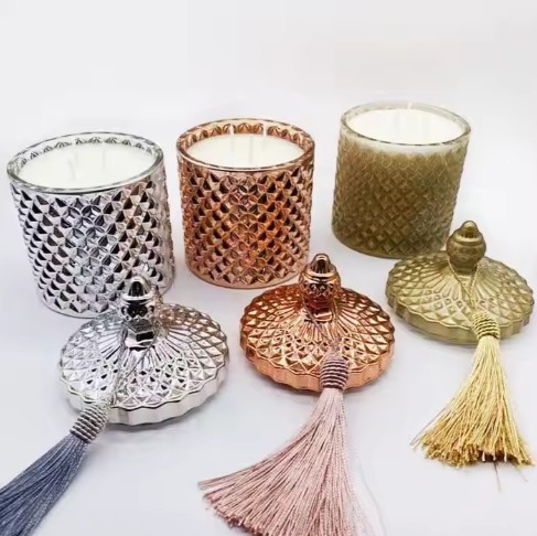 Quality Wholesale High Quality Crystal Geo Cut Glass Empty Candle Jars Holders With Lid In Bulk for sale