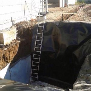 Buy cheap 1mm 0.75mm 0.5mm Hdpe Geomembrane for Lobster Farming Smooth Surface Density 0.940g/cm3 from wholesalers