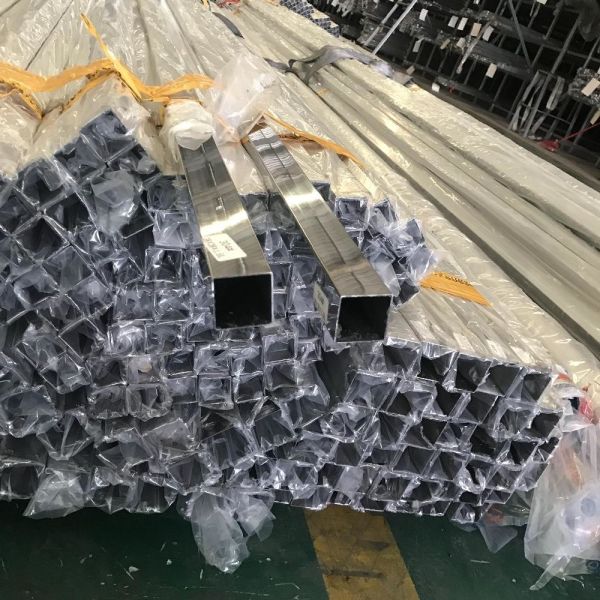 Quality Customized Stainless Steel Square Pipes 316 309 304L Rectangular Hollow Section Hot Rolled for sale