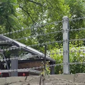 Buy cheap High quality hot dipped galvanized diamond razor barbed wire mesh anti climb welded concertina blade razor wire fence from wholesalers