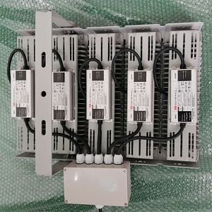 90 or 120 degrees Beam Angle High Power Spot Light with Special Design Bracket