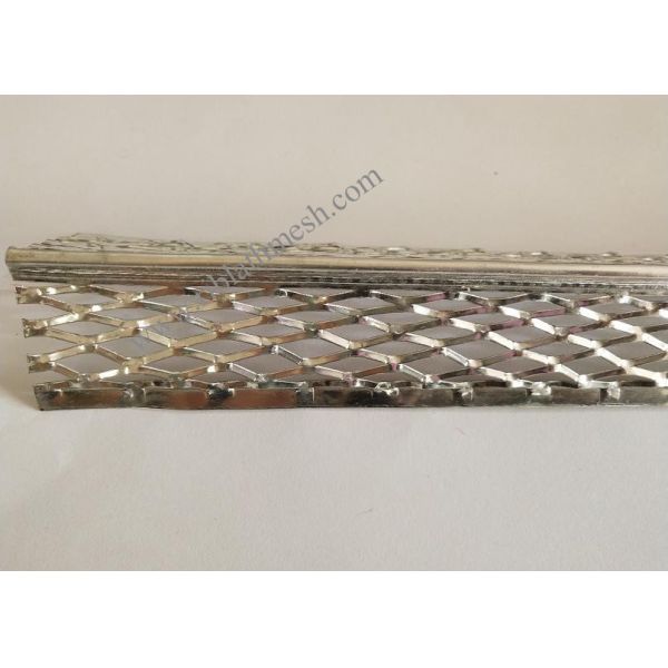 Quality 0.45mm Thickness Aluminium Angle Bead 32mm Wing 3*10mm Hole Size for sale