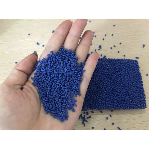 Quality Rice Shape SGS IAAF Odorless EPDM Rubber Granules for sale