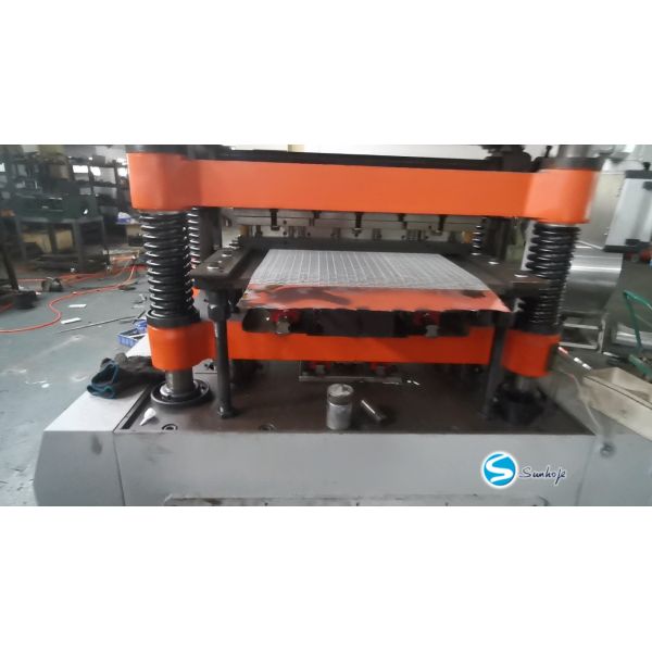 Quality Variable Frequency Stepless Speed Regulation Fin Forming Machine for sale