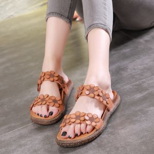 Buy cheap S064 Summer new products small fresh leather three-dimensional handmade flowers women's shoes flat sandals lazy shoes from wholesalers