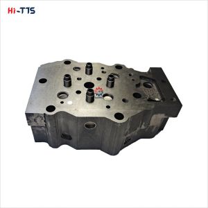 6151-22-1100 6211-11-1110 Engine Parts 6D140 Cylinder Head