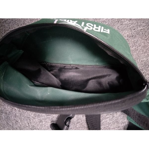 Quality 2018 Portable small Bumbag first aid kit strong Polyester Fabric Bag for sale