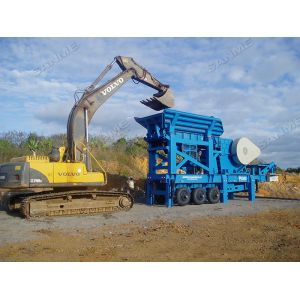 China Hydraulic Feeding 1200mm 810t/H Portable Jaw Crusher on sale