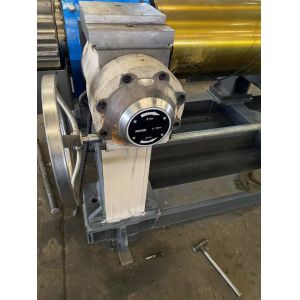 China 400mm Diameter Rubber Mill Mixer 37Kw Two Roll Mixing Mill on sale