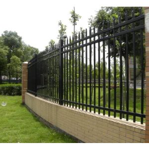 Decorative ISO9001 Wrought Iron Fence Panels 1.8x2.4m Easily Assembled