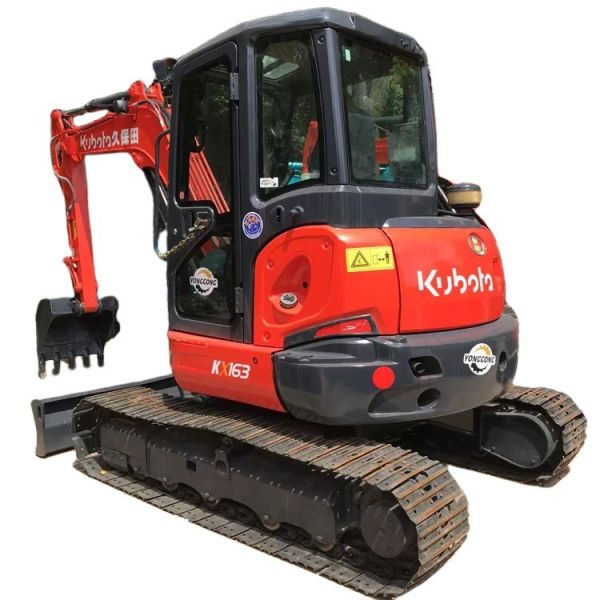 Quality 6 Ton Used Kubota KX163-5 Mini Excavator with 0-2000 Working Hours in Shanghai Stock for sale