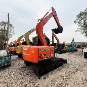 7T Mini Used Hitachi Excavators Zx70 Backhoe High Power