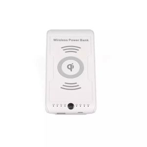 Traveling Power Bank Qi Wireless Charger , Wireless Charging Battery Bank Easy